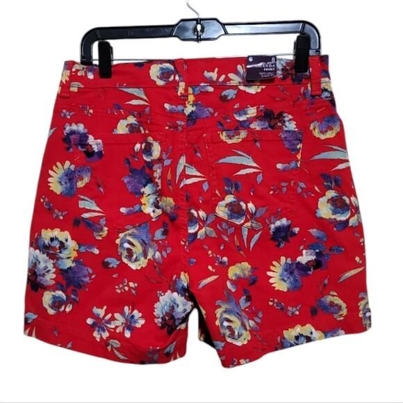 Gloria Vanderbilt Women's Red Floral Flex Stretch Shorts Size 8 NWT - Picture 2 of 7
